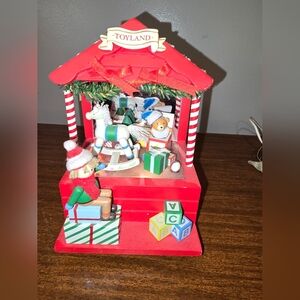 Schmid Toyland Festuve  Music Box